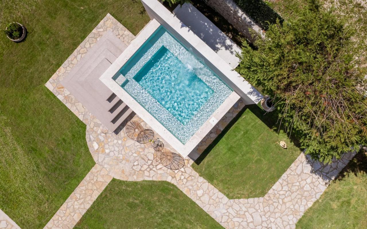 Amalthia Villa Mouzákion Exteriör bild