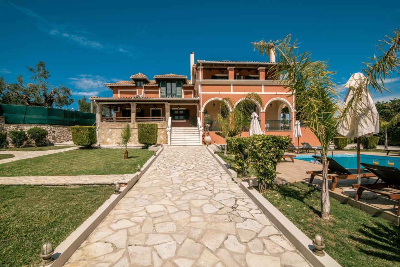 Amalthia Villa Mouzákion Exteriör bild