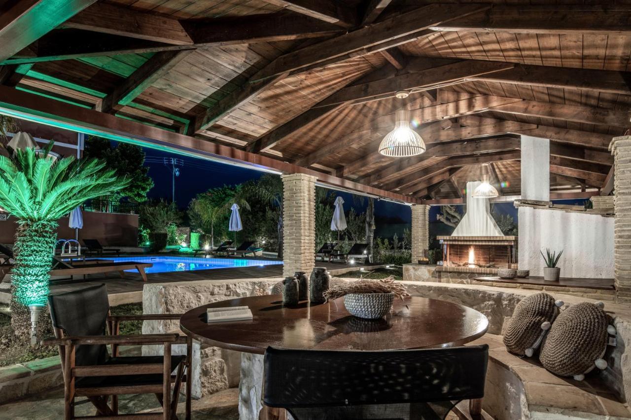 Amalthia Villa Mouzákion Exteriör bild